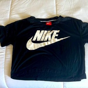 Nike women crop top